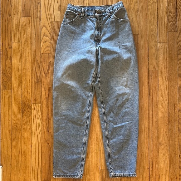 Levi’s 25 vintage 560’s RARE orange tab altered, great silhouette, great cond